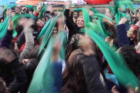 "Marea  verde": la gesta libertadora de las mujeres