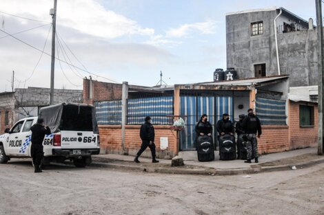 Desde la semana pasada, el Ministerio Público de la Acusación viene mandando a la policía a requisar casas particulares, comedores, merenderos y sedes de organizaciones sociales.