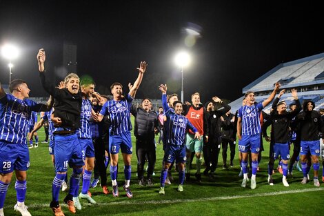 Godoy Cruz derrotó a Lanús y pasó a octavos de final de la Copa Argentina