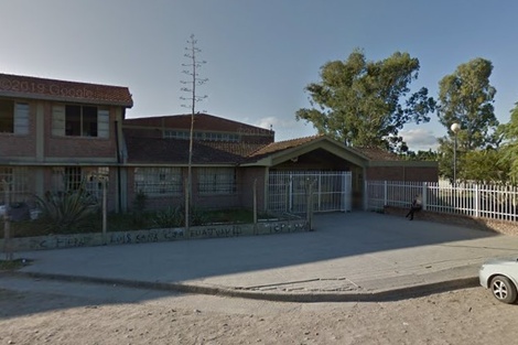 Piden acompañamiento para un niño abusado a la salida de la escuela