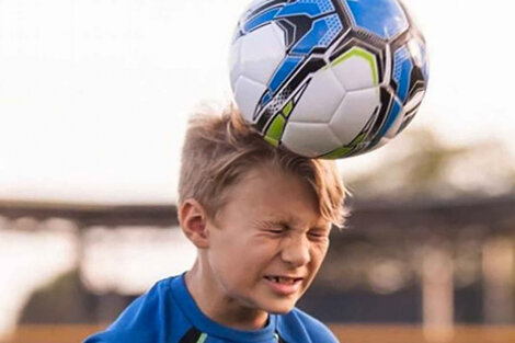 Una imagen que no se verá habitualmente en los partidos de infantiles