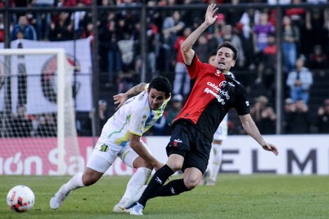 Colón y Aldosivi igualaron en Santa Fe