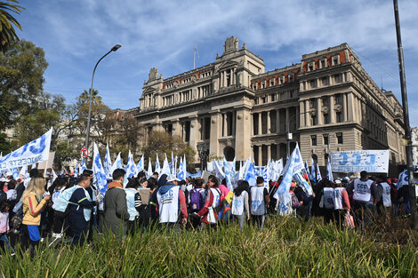 Organizaciones sociales marcharon a Tribunales contra la Corte Suprema 