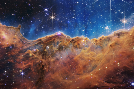 Nebulosa de Carina capturada por el teslescopio espacial James Web: revela por primera vez zonas de nacimiento de estrellas antes invisibles, a millones de años luz. (Foto:NASA)