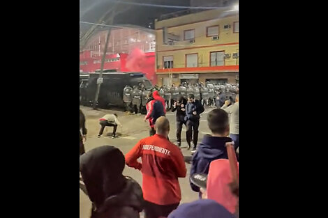 Por los incidentes en Independiente se suspendió el partido ante Atlético Tucumán