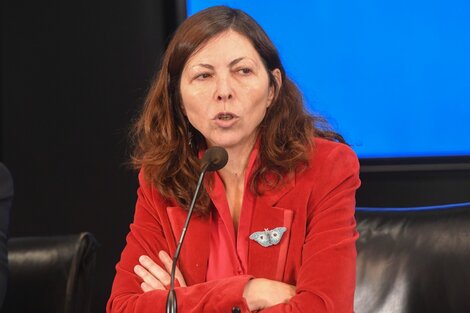 Los días de Silvina Batakis al frente del Ministerio de Economía: el objetivo de garantizar el equilibrio fiscal, el salto del dólar blue y su viaje a las oficinas del FMI