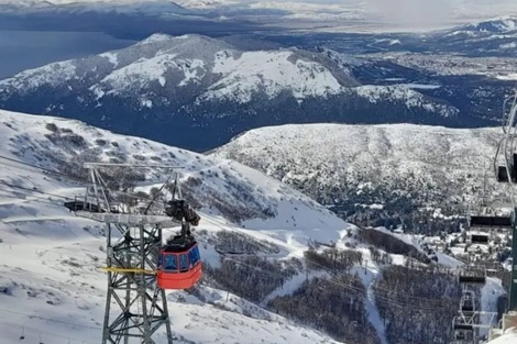 El sector norte del Cerro Catedral, donde ocurrió el accidente, permanecerá cerrado.  