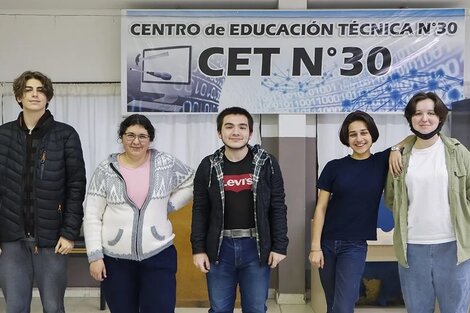 "Messi": cómo es el satélite que diseñaron alumnos de Cipolletti a partir de una lata de gaseosa