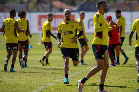 Flamengo se reforzó mucho durante el parate