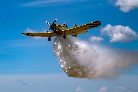 Entre Ríos: el Gobierno nacional envió recursos para combatir dos focos de incendio en el Delta del Paraná