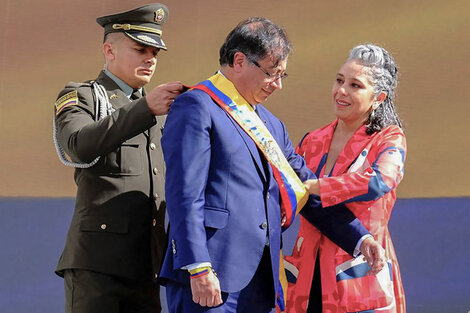 Gustavo Petro en la ceremonia de su asunción 