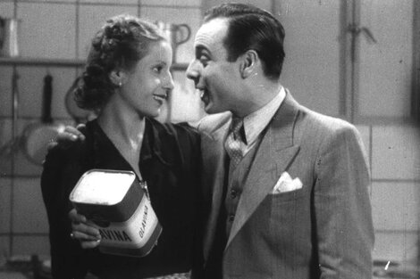 Una joven María Eva Duarte, a los 19 años, en "La luna de miel de Inés". 