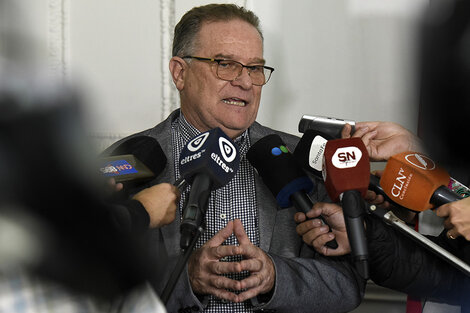 El ministro de Seguridad saliente, Jorge Lagna.
