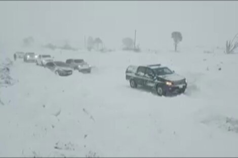 Más de un centenar de turistas varados en la cordillera por el temporal de nieve