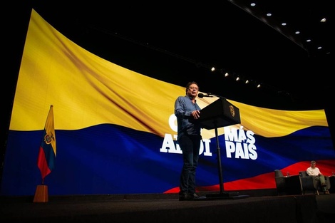 Colombia | Gustavo Petro le pide a los grupos armados que “hagan una tregua” 