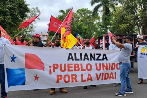 Alianza Pueblo Unido por la vida en movilización /  Twitter Confederación Convergencia Sindical