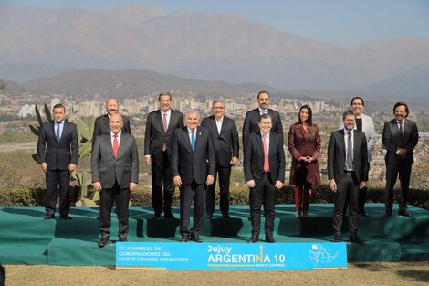 Los mandatarios se reunieron en Jujuy por el 210 aniversario del Éxodo Jujeño.