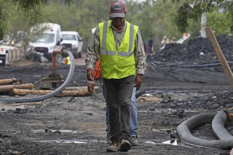 El rescate de los diez mineros desaparecidos en México tardaría entre seis y once meses