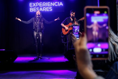 Flor Paz durante la presentación de la Feria de la Música. (Fuente: Leandro Teysseire)