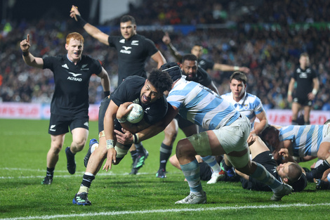 Los Pumas sufrieron una aplastante derrota ante los All Blacks: 53-3