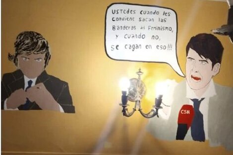 La imagen de Javier Milei en el centro cultural montado en un garage de su casa. También tenía imágenes de Bolsonaro, Trump y Seineldín.