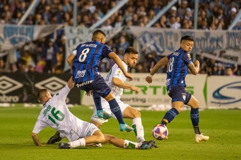 Atlético Tucumán volvió a la punta de la Liga Profesional