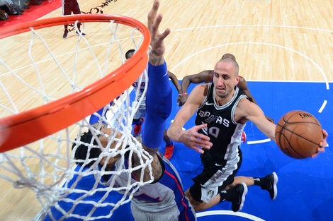 Manu Ginóbili, ganador de cuatro anillos de la NBA con Los Spurs.