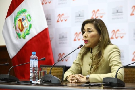 Perú | Expresidenta del Congreso tras su censura: "Me voy con la frente en alto"