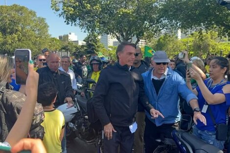 Brasil | Jair Bolsonaro atacó a Lula en Río de Janeiro y dice que los gobiernos de izquierda están marcados por la corrupción