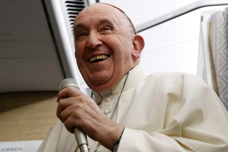 El papa Francisco anunció hace dos días que los médicos le habían prohibido viajar a Ucrania y Moscú para avanzar en su proyectada mediación de paz. (Foto: EFE)