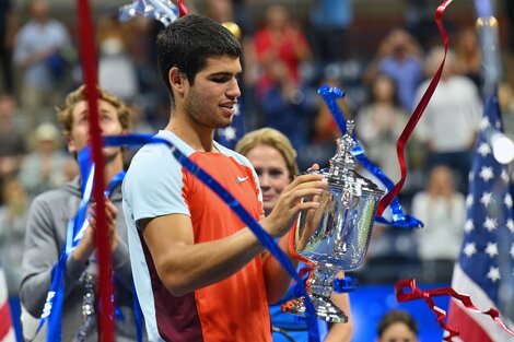 Carlos Alcaraz cerró un torneo sin fisuras, a pura magia