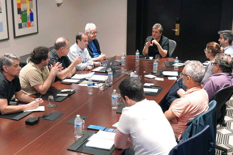 Massa trabajó este domingo con su equipo en la previa de la reunión con Georgieva.