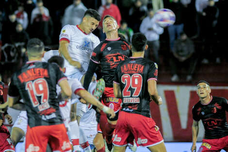 Liga Profesional: Huracán sólo pudo empatar ante Barracas Central