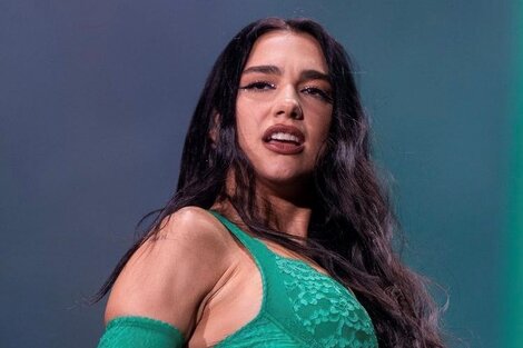 Dua Lipa dio su primer concierto en el Campo Argentino de Polo