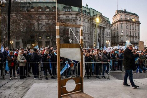 Agustín Rossi: "Revolución Federal es un grupo extremista violento"