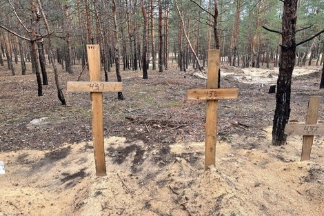 “Algunos difuntos fueron muertos por bala, otros durante bombardeos”, precisó el jefe de la policía regional. (Foto: TW Inna Sovsun)