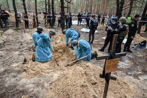 Conflicto Rusia Ucrania: la ONU investiga una fosa común con más de 400 cuerpos