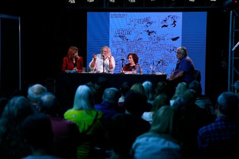 Juan Sasturain, director de la Biblioteca Nacional, participó de un homenaje a Fontanarrosa. 