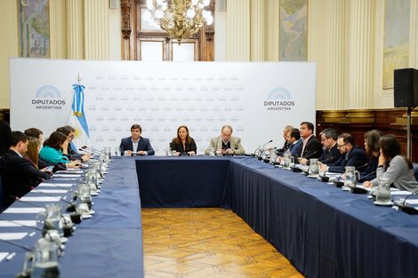 "Fue una muy buena reunión", dijeron, satisfechos, varios sectores de la oposición responsables de la caída del Presupuesto del año pasado.