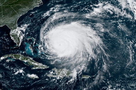 El huracán Fiona asciende a categoría 4 y avanza hacia las islas Bermudas