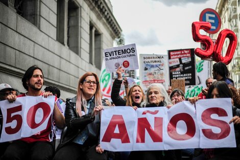 Nueva marcha contra el apagón cultural