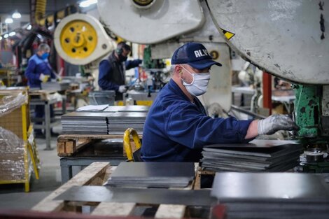 La CAME pide priorizar los dólares para la producción y advierte que hay sectores "al borde de quedar paralizados"