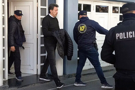 Darrás al momento de la detención en su casa, a la que ya regresó.