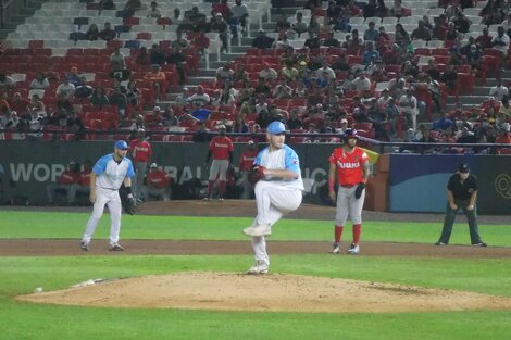 Los Gauchos juegan sus últimas fichas para llegar al Clásico Mundial de bésibol