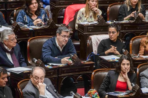 El Presupuesto 2023 reaviva en el Frente de Todos el debate por el acuerdo con el FMI  