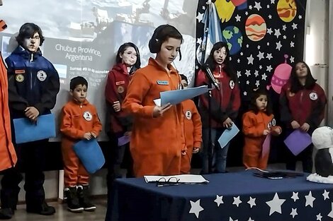 Alumnos de la escuela antártica conversaron con un astronauta de la Estación Espacial