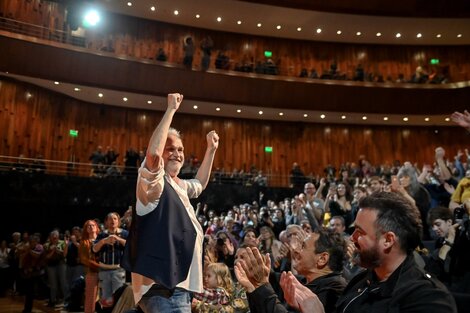 David Lebón celebró sus 70 años con un show en el Centro Cultural Kirchner