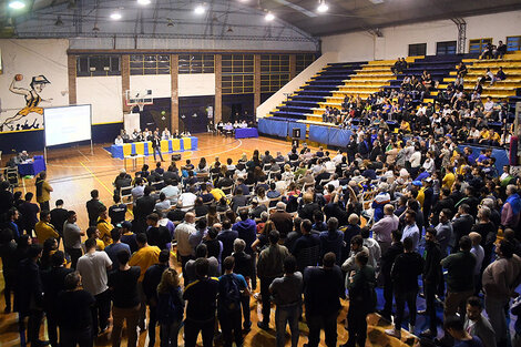 La policía sólo brindará seguridad si la asamblea se realiza de mañana. 