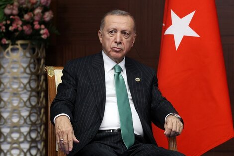 La ley llega a pocos meses de las elecciones legislativas de junio de 2023, con sondeos desfavorables al presidente Erdogan. (Foto: Vyacheslav Prokofyev/Sputnik/AFP)