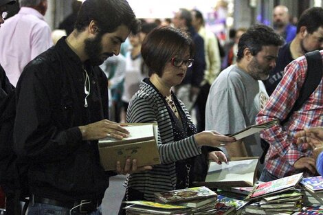 Vuelve La Noche de las Librerías, con el eje en los 40 años de la democracia  